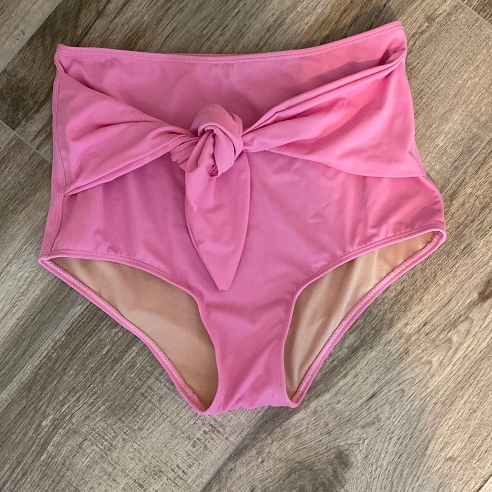 Kortni jeane tie front bottom